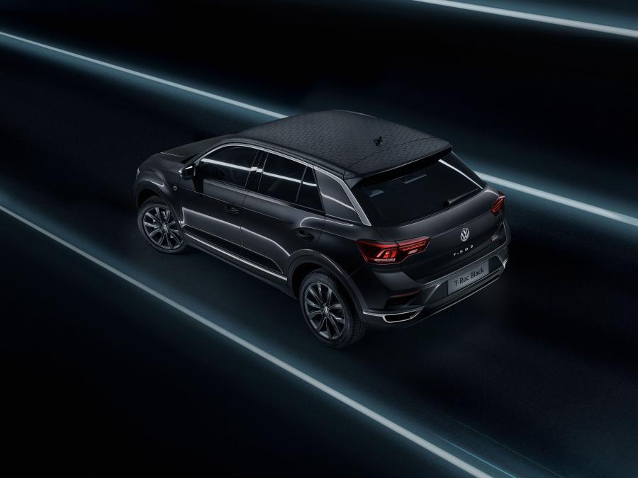  Volkswagen T-Roc Black 2017 года  (фото 2 из 7)